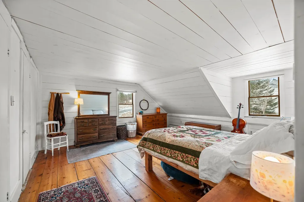 57 Manning Road Orange VT 05649