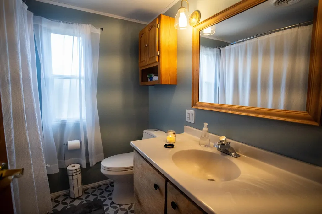 113 Cedar Lane Cambridge VT 05464