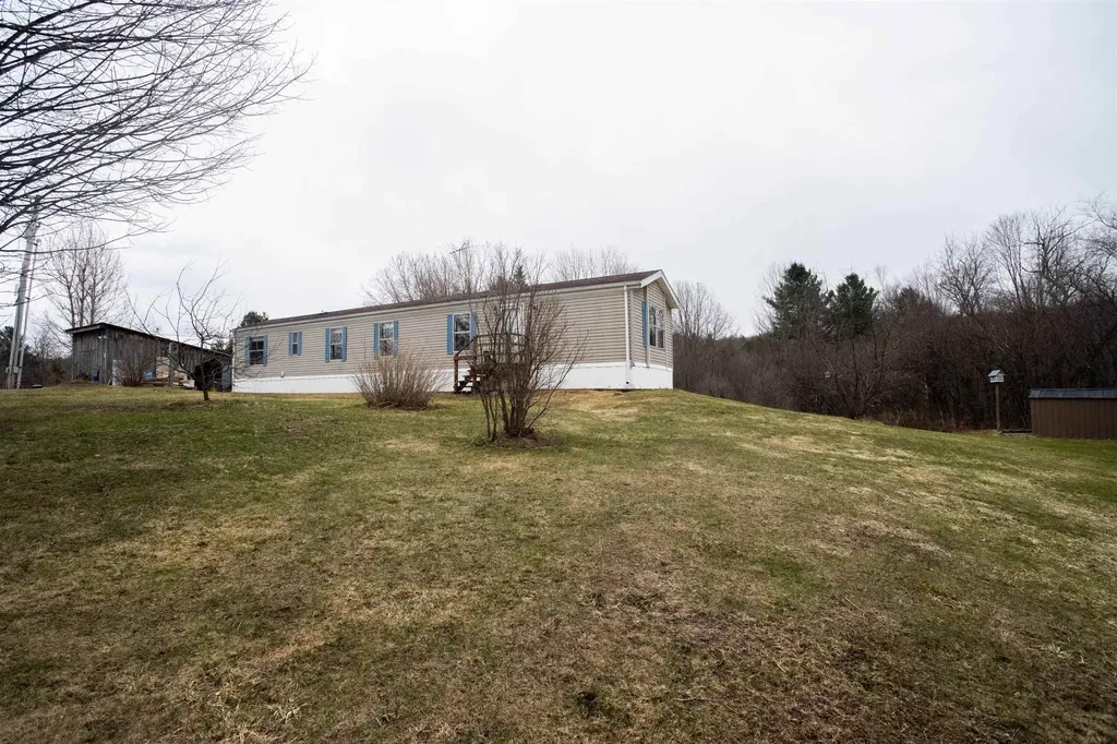 113 Cedar Lane Cambridge VT 05464