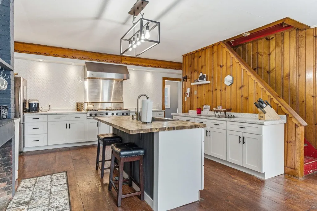 59 Route 16b Street Ossipee NH 03814