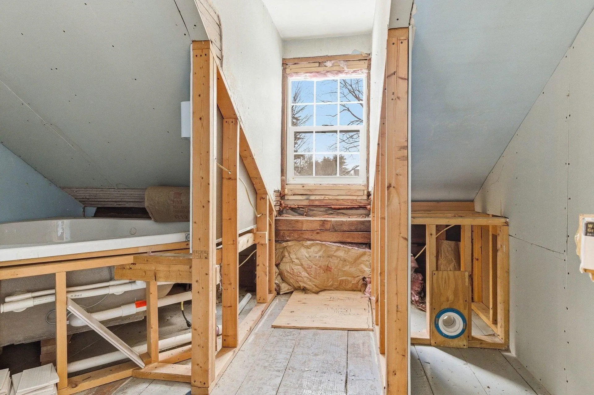 59 Route 16b Street Ossipee NH 03814
