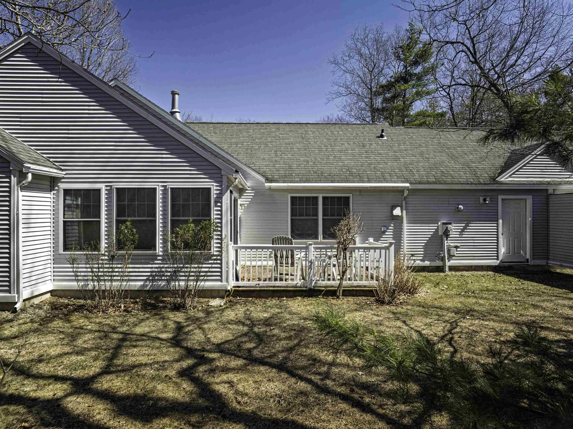 6 Roysann Way Durham NH 03824