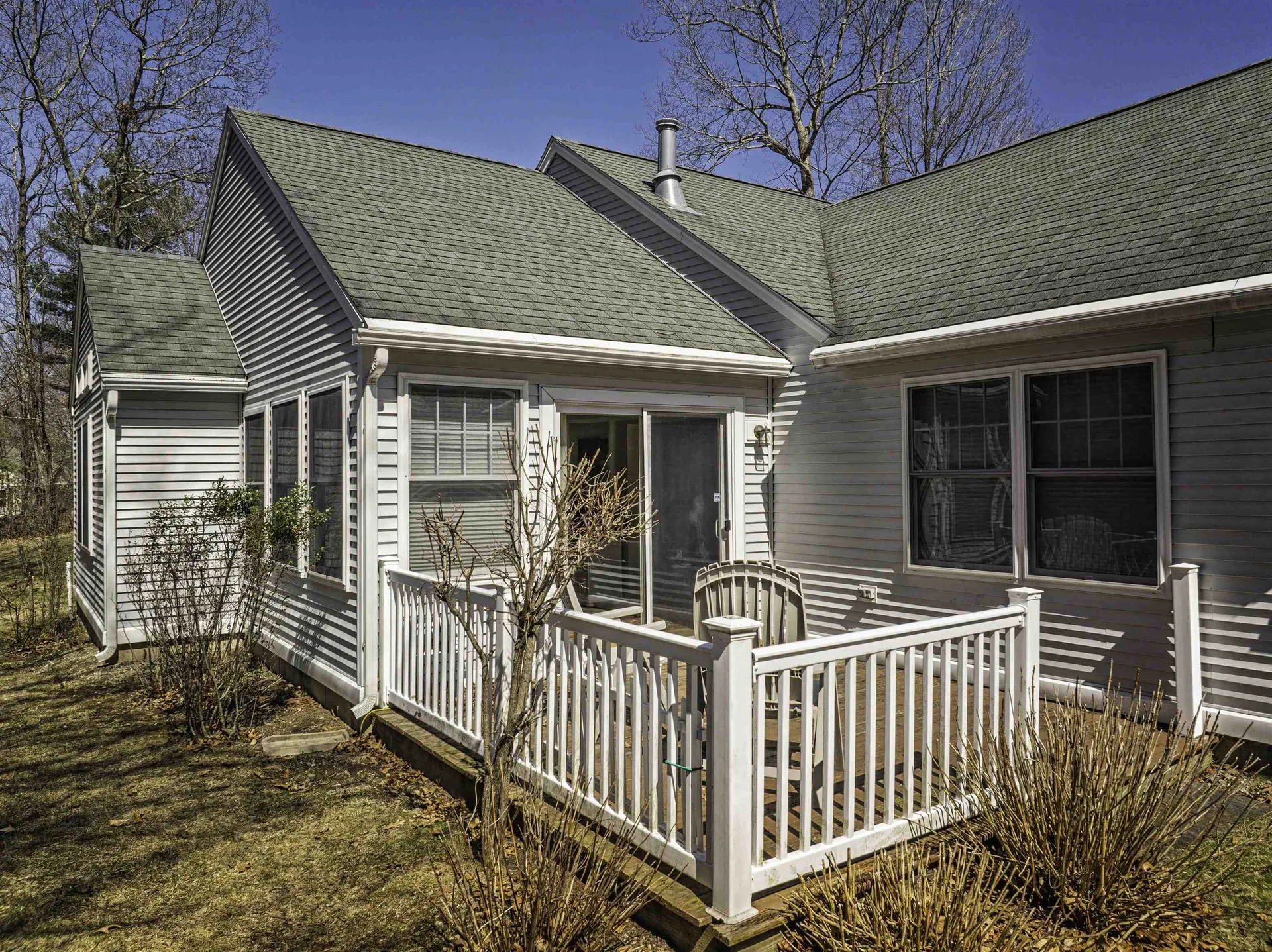 6 Roysann Way Durham NH 03824