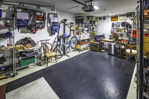 6 Roysann Way Durham NH 03824