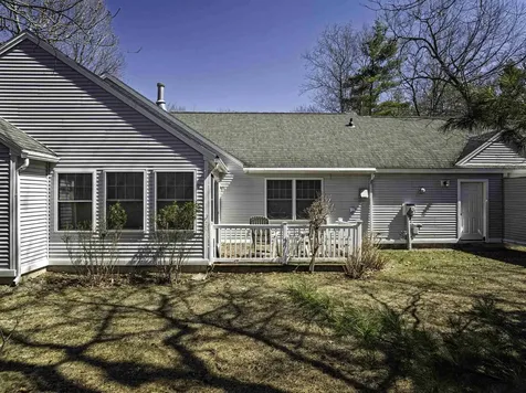 6 Roysann Way Durham NH 03824