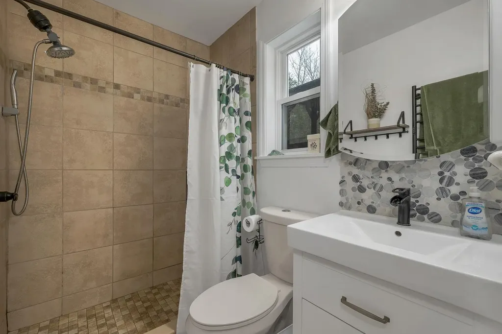 76 Cox Road Campton NH 03223