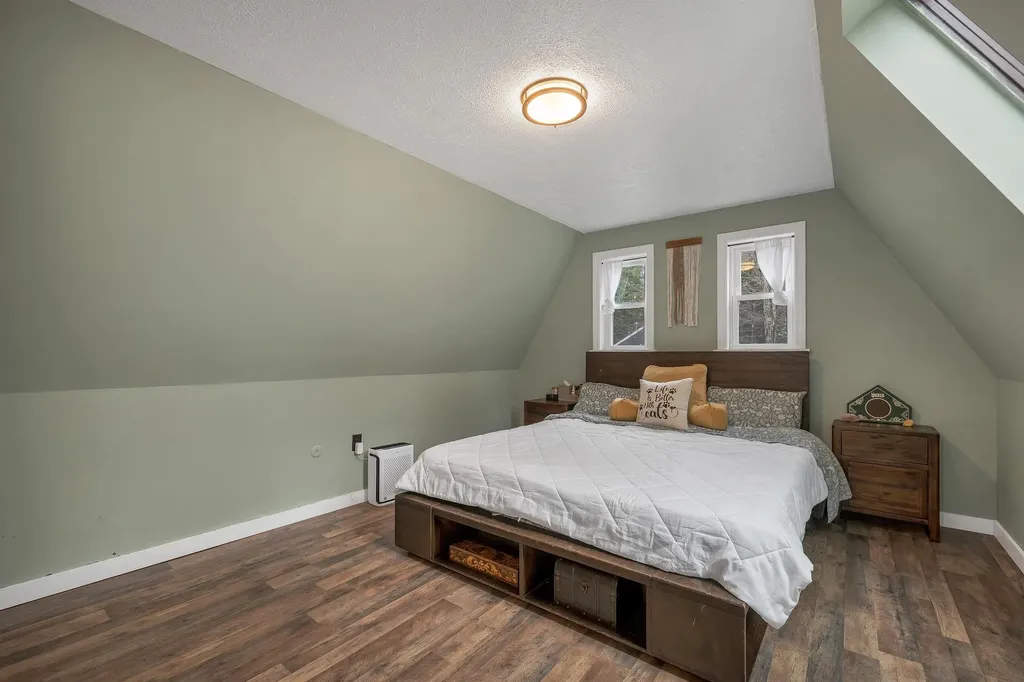 76 Cox Road Campton NH 03223