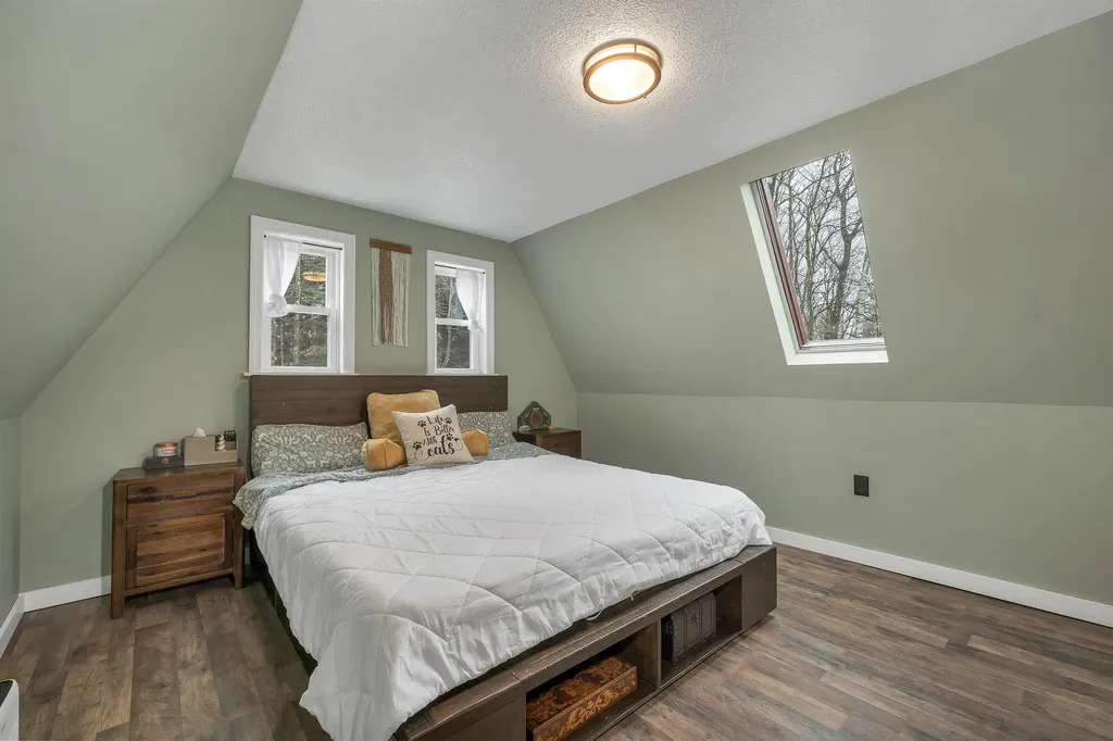 76 Cox Road Campton NH 03223