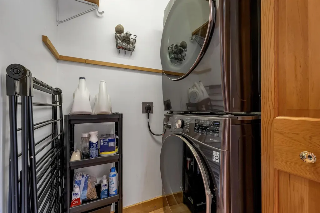 76 Cox Road Campton NH 03223