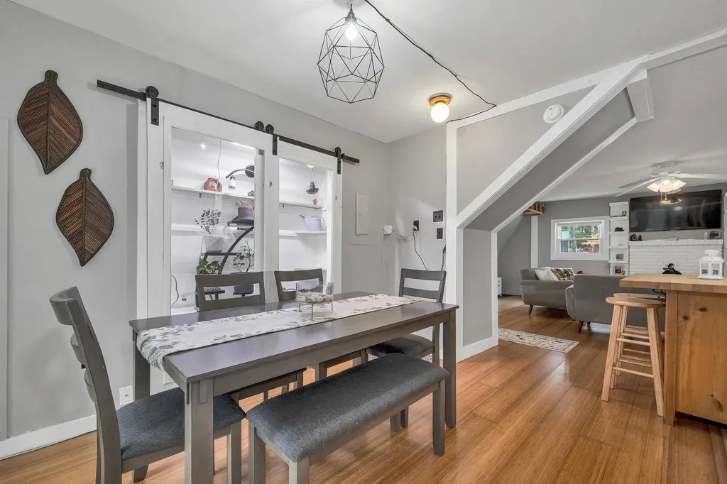 76 Cox Road Campton NH 03223