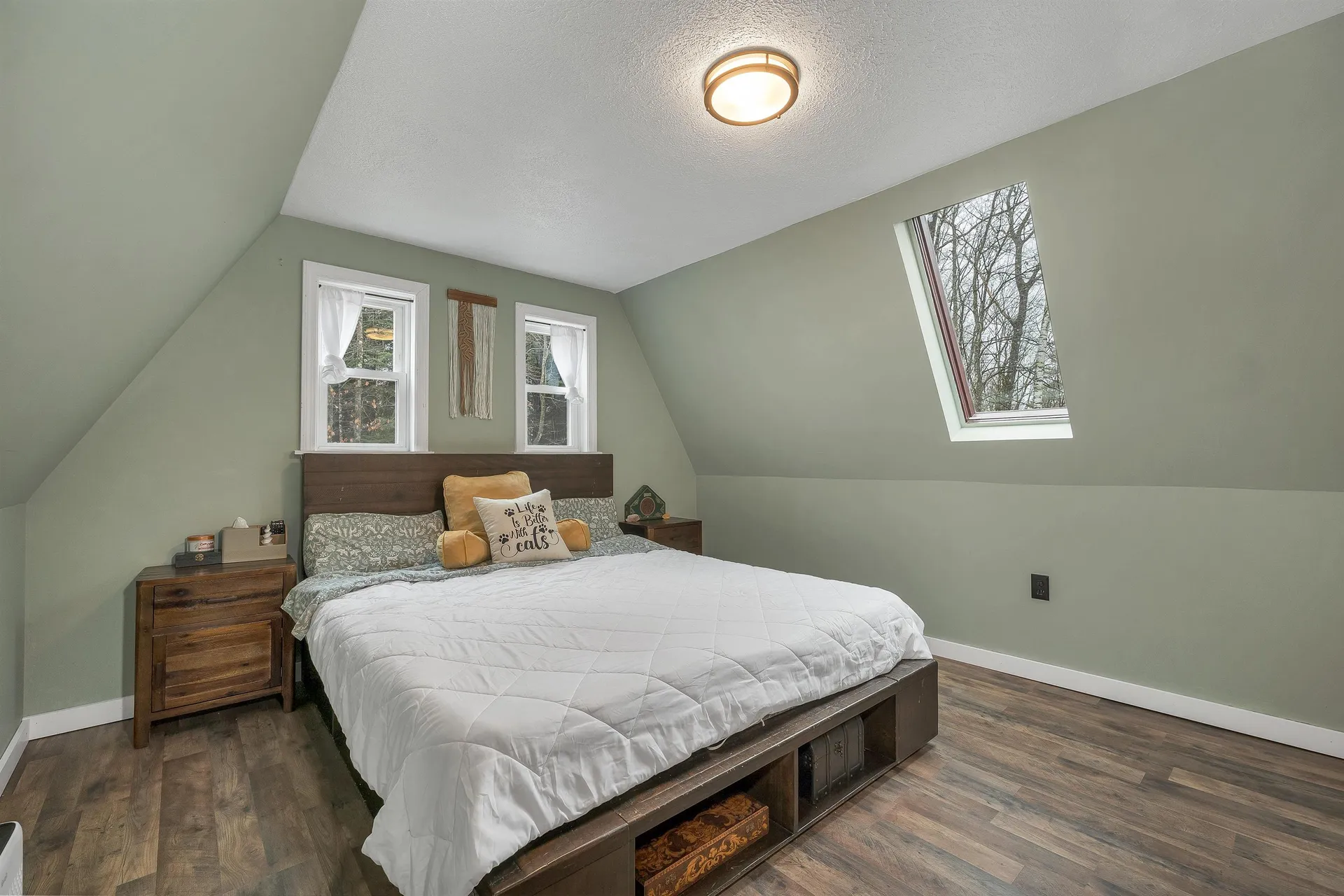 76 Cox Road Campton NH 03223