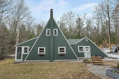 76 Cox Road Campton NH 03223