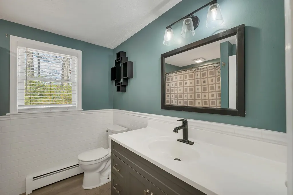3 Dennison Avenue Salem NH 03079