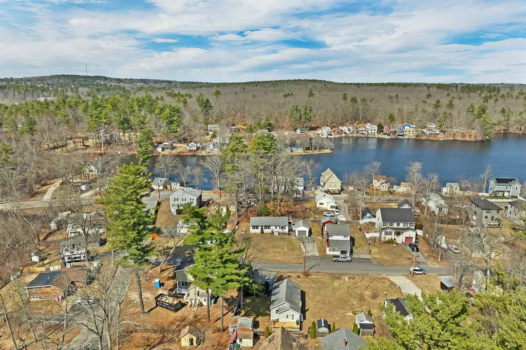 3 Dennison Avenue Salem NH 03079