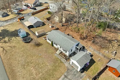 3 Dennison Avenue Salem NH 03079