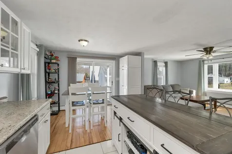 3 Dennison Avenue Salem NH 03079