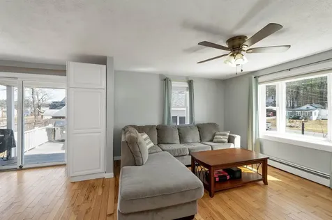 3 Dennison Avenue Salem NH 03079