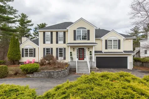 36 Hawk Drive Salem NH 03079