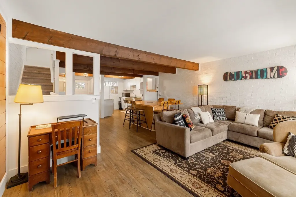 67 Fox Hill Road Stowe VT 05672