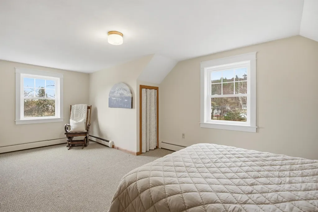 15 Henderson Road Gilford NH 03249