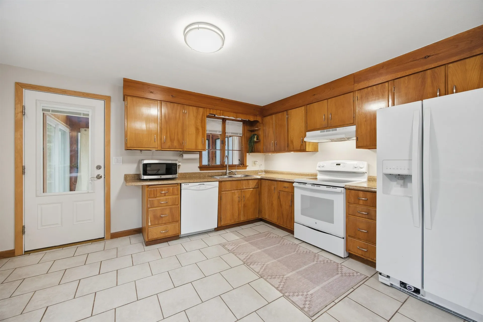 15 Henderson Road Gilford NH 03249