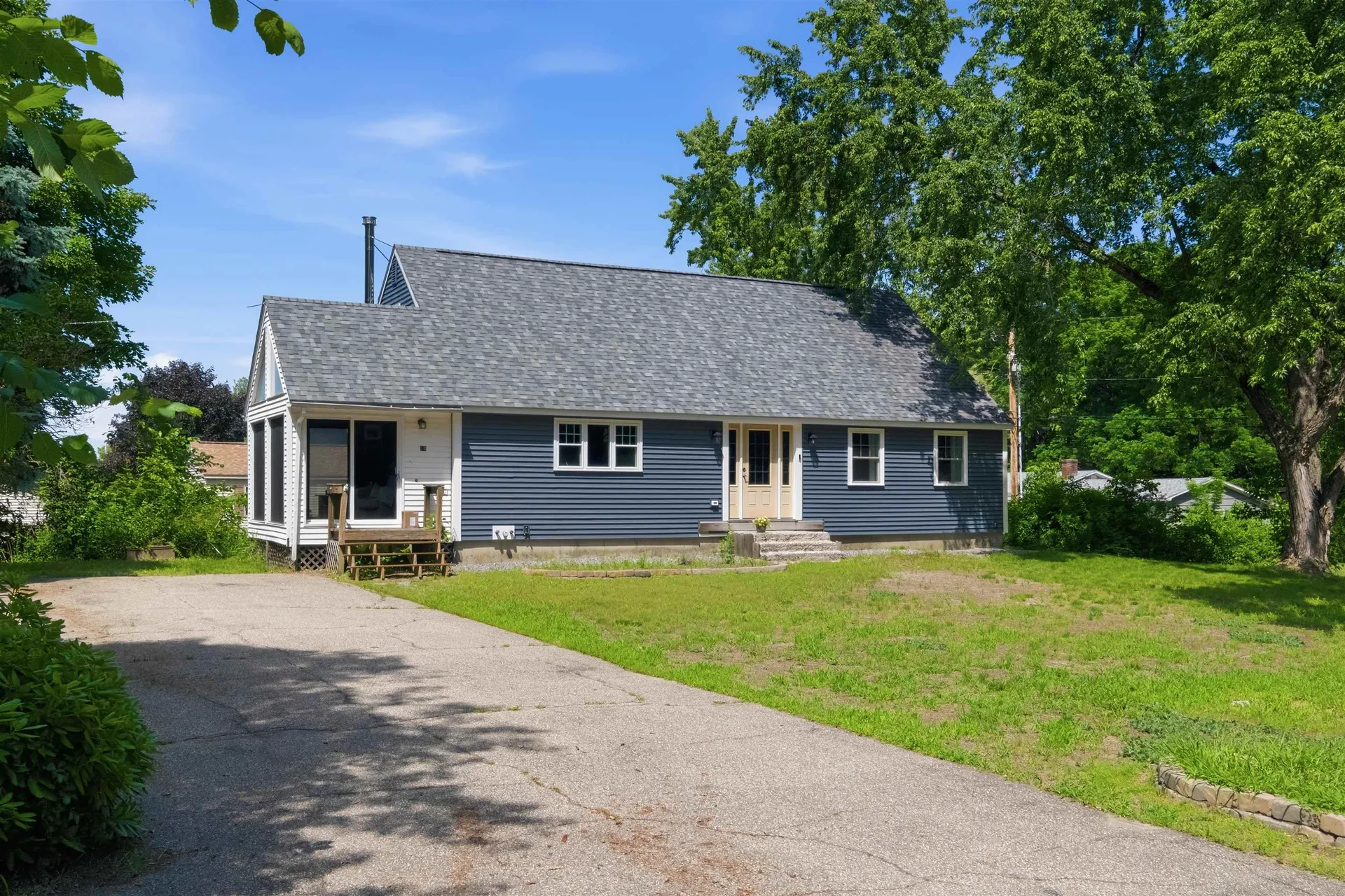 15 Henderson Road Gilford NH 03249