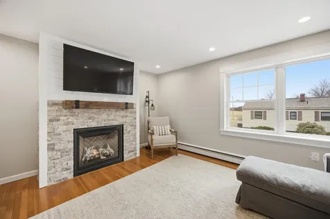 15 Henderson Road Gilford NH 03249