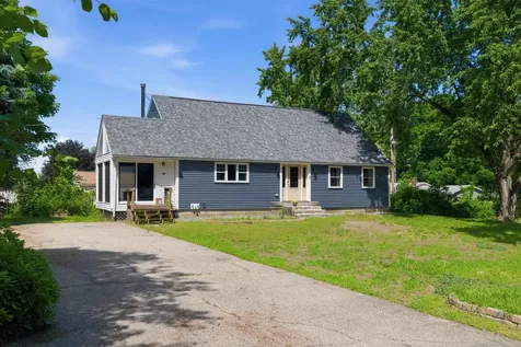 15 Henderson Road Gilford NH 03249