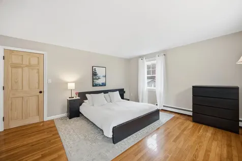 15 Henderson Road Gilford NH 03249