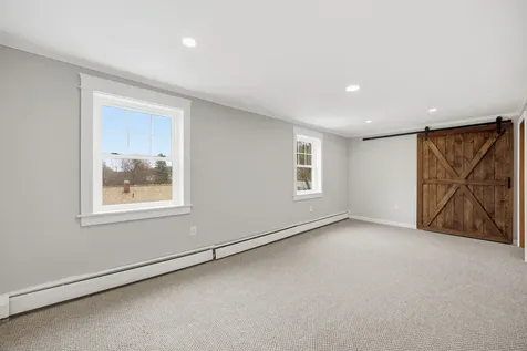 15 Henderson Road Gilford NH 03249