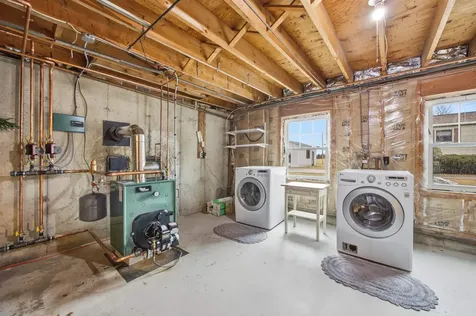 15 Henderson Road Gilford NH 03249