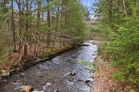 15 Henderson Road Gilford NH 03249