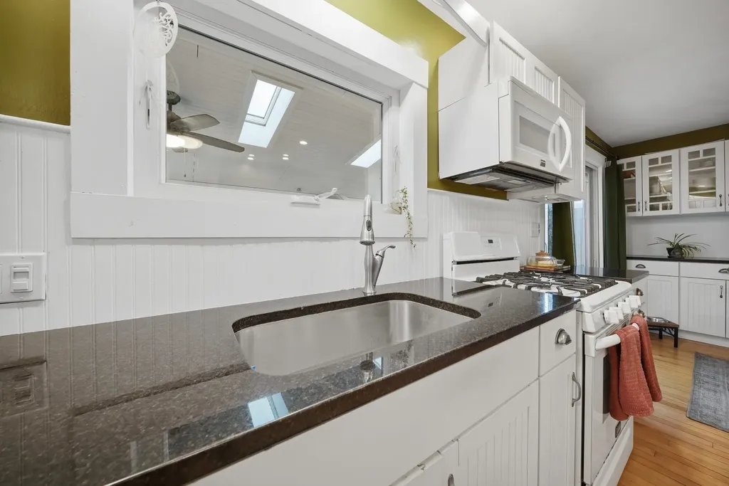 11 Woodbury Street Keene NH 03431