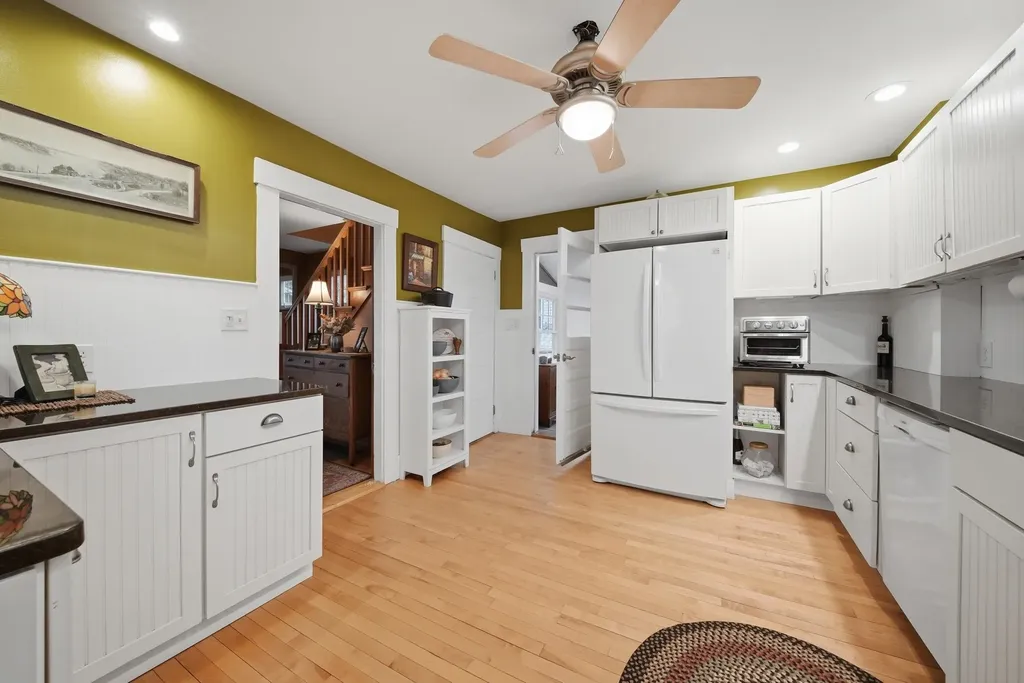 11 Woodbury Street Keene NH 03431