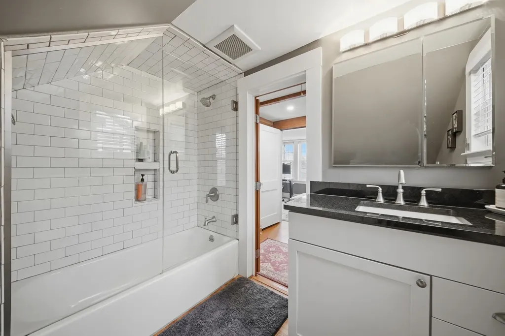 11 Woodbury Street Keene NH 03431