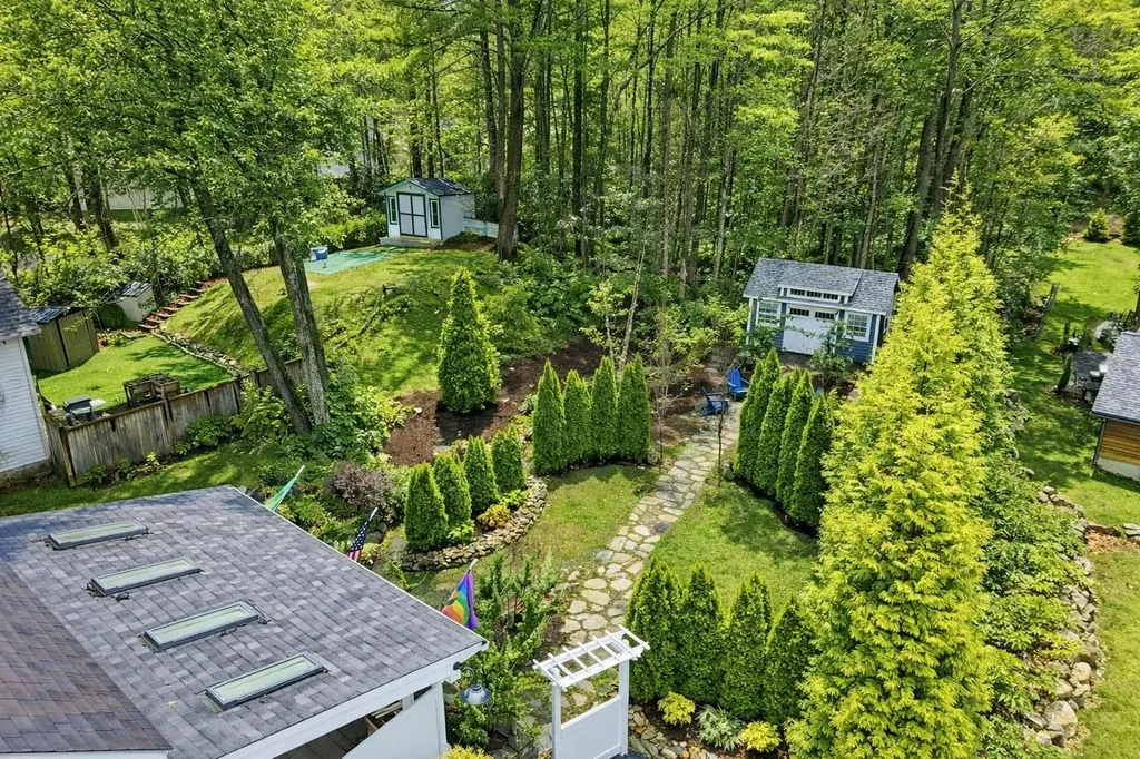 11 Woodbury Street Keene NH 03431