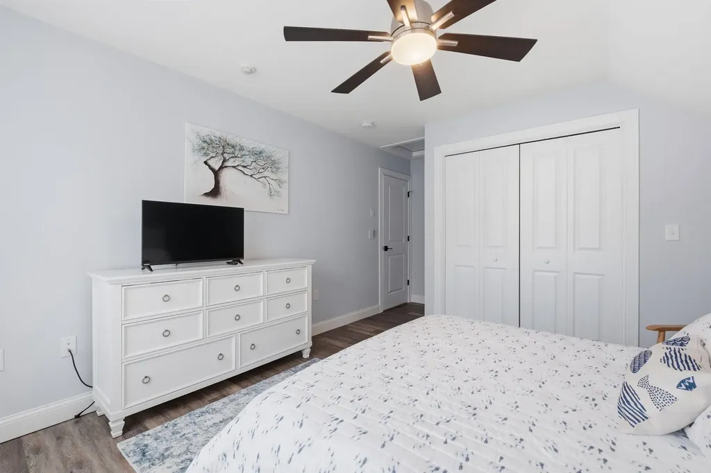 68 Sterling Drive Laconia NH 03246