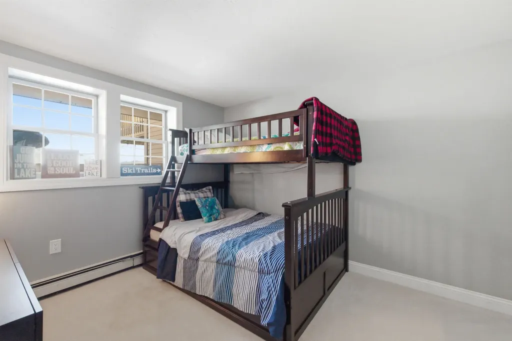 38 Crane Circle Laconia NH 03246