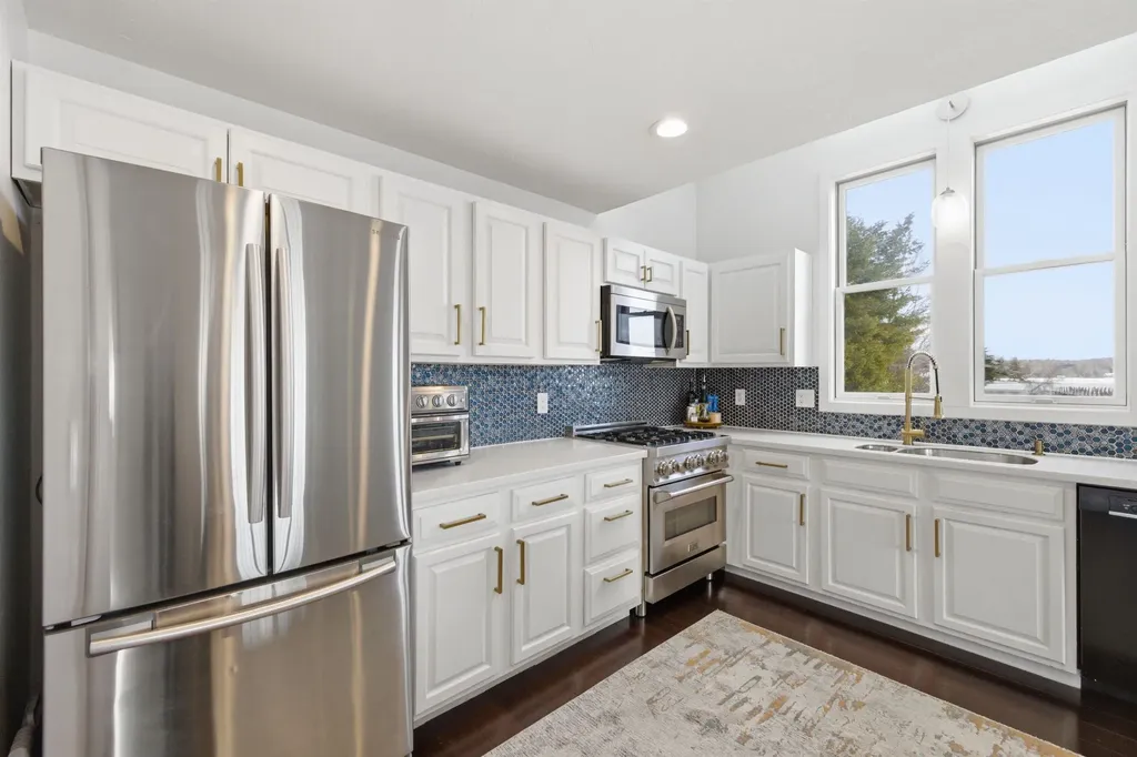 38 Crane Circle Laconia NH 03246