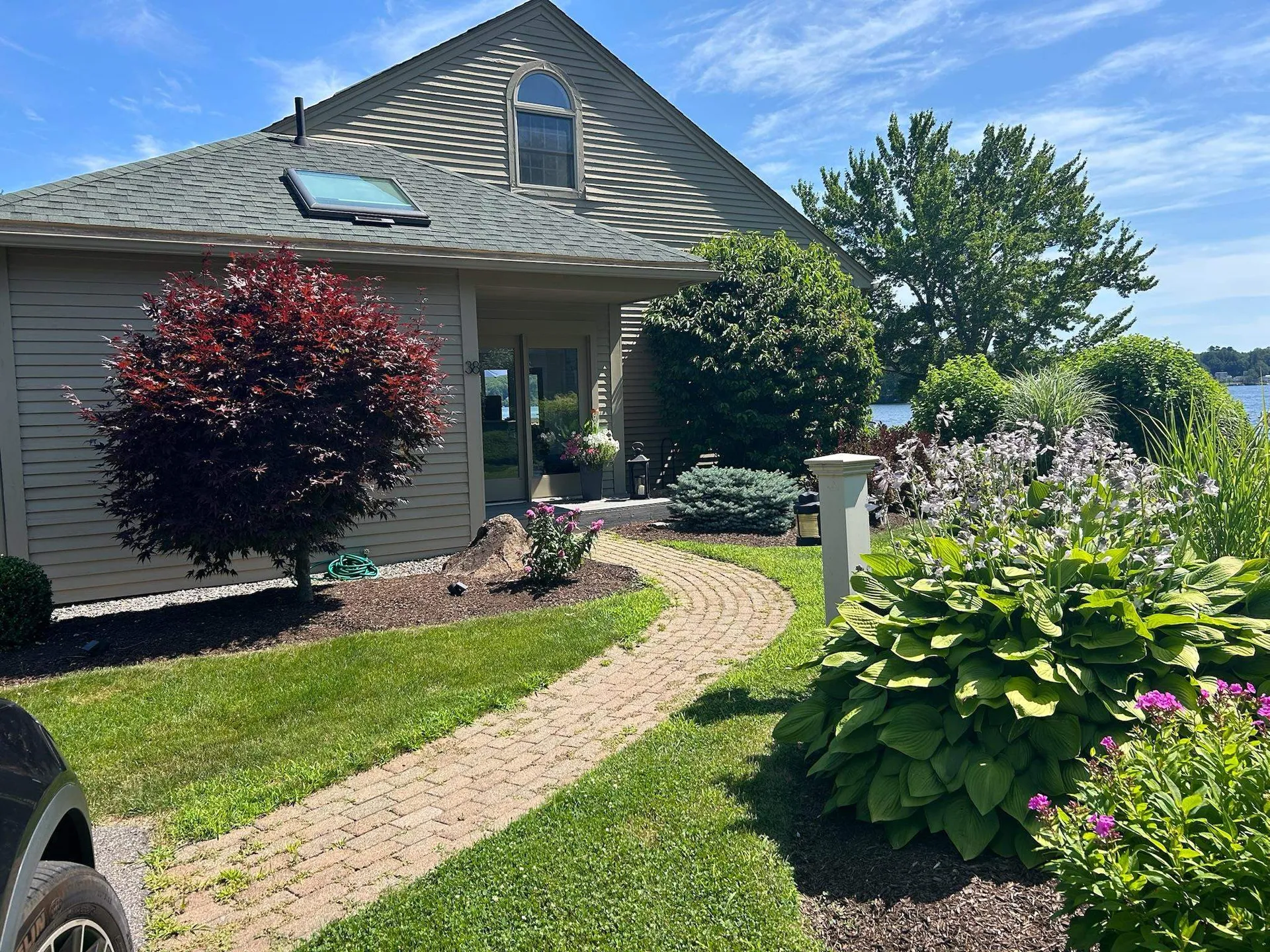 38 Crane Circle Laconia NH 03246