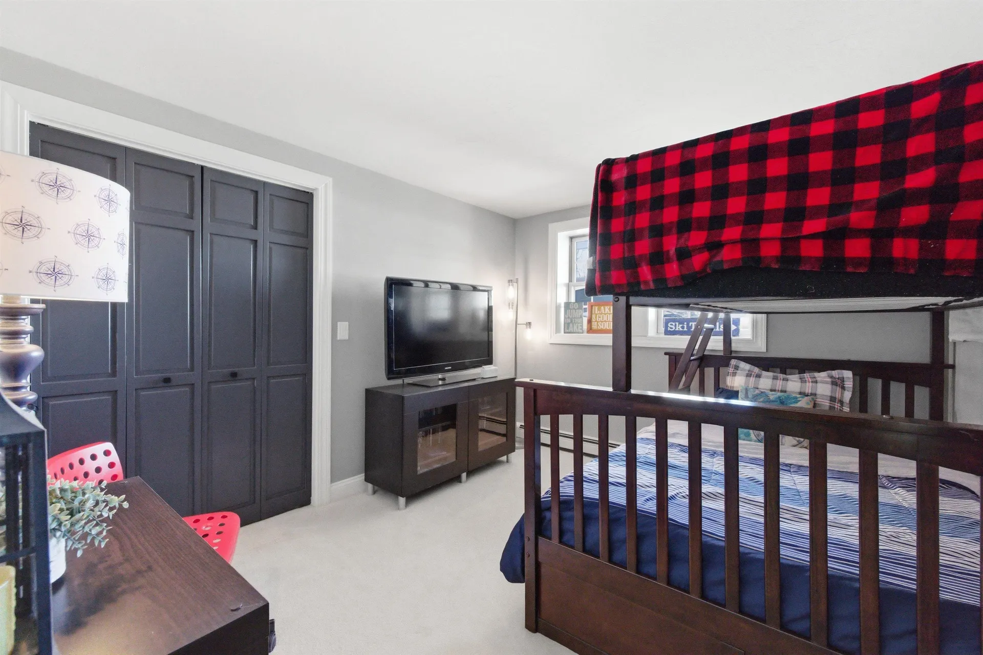 38 Crane Circle Laconia NH 03246