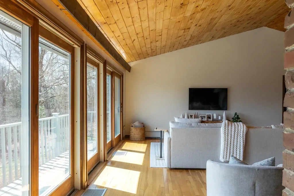 746 Pattrell Road Norwich VT 05055