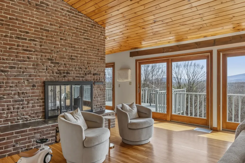 746 Pattrell Road Norwich VT 05055