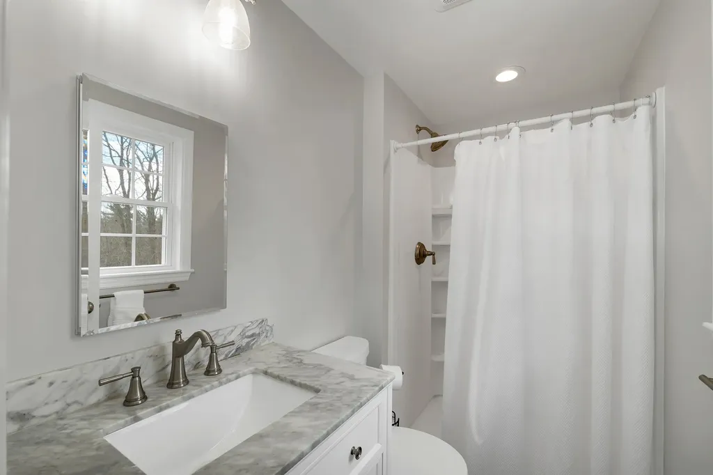 716 Exeter Road Hampton NH 03842