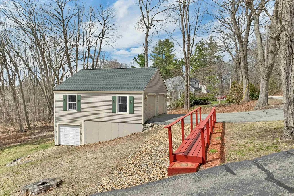 716 Exeter Road Hampton NH 03842