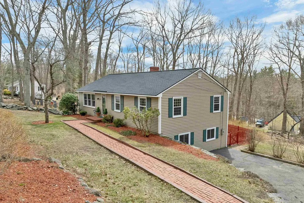 716 Exeter Road Hampton NH 03842