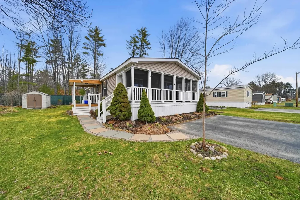 36 N Emperor Drive Concord NH 03303