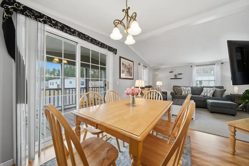 36 N Emperor Drive Concord NH 03303