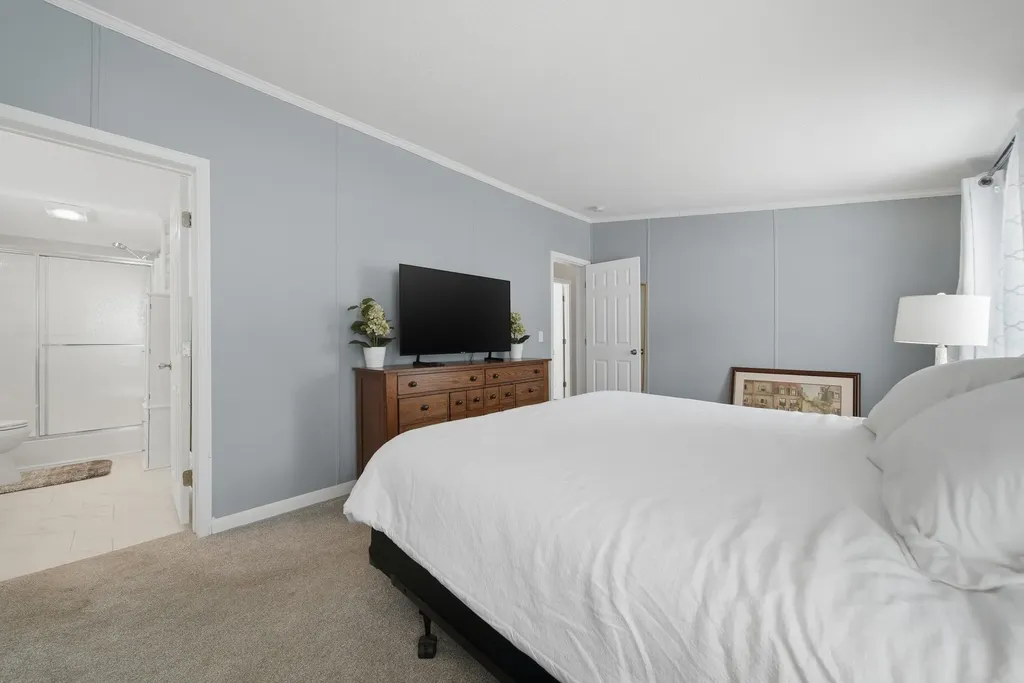 36 N Emperor Drive Concord NH 03303
