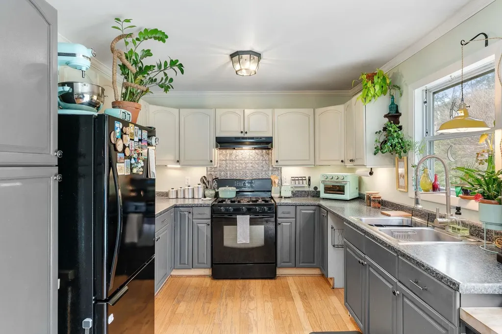 53 Sandhill Road Fairfax VT 05454